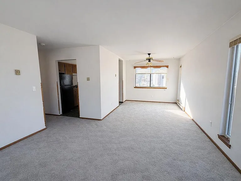 1876 Haymarket Rd #8 — Photo 10