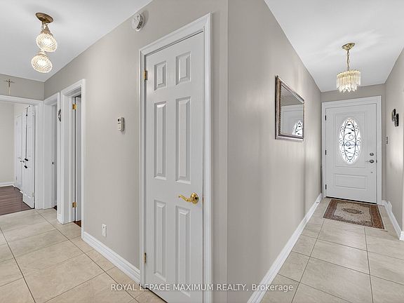 3rd image of 124 Tavistock Rd