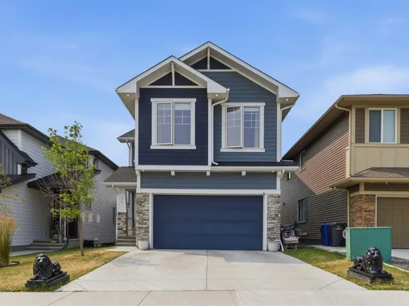 44 E Ranchers Way, Okotoks, AB T1S 4C8