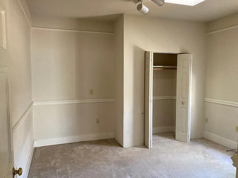Academy Dr — Photo 9