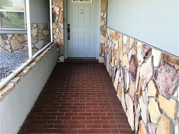 3rd image of 106 Vanguard Ave NW