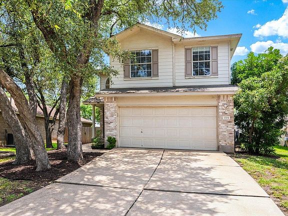 3rd image of 1704 McDowell Bnd