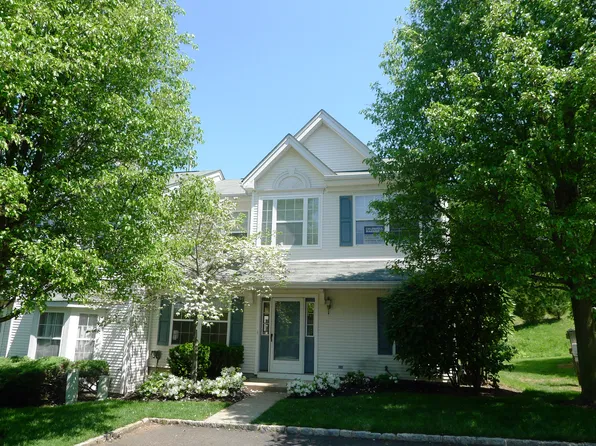303 Enclave Ln, Bedminster, NJ 07921