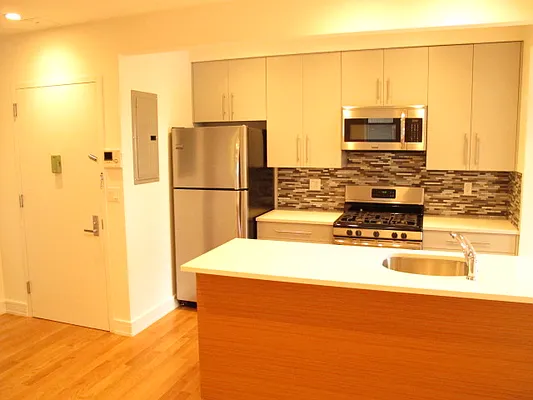 Rented by Residents Team | media 21