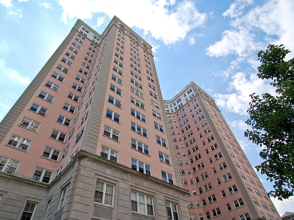 The Benj. Marshall designed Edgewater Beach Apartm