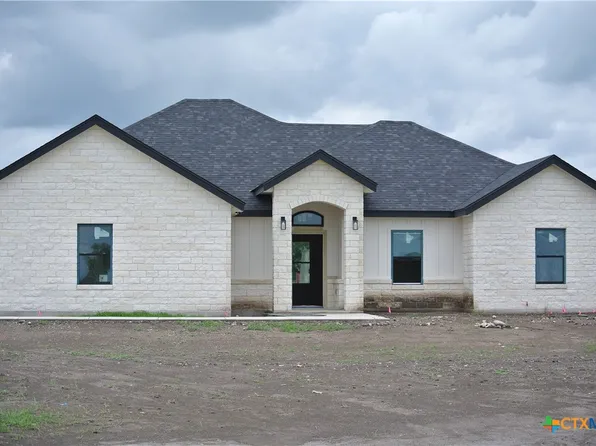 112 Rustic Woods, Marion, TX 78124