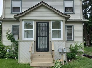 23510 Buckingham St, Clinton Township, MI 48036