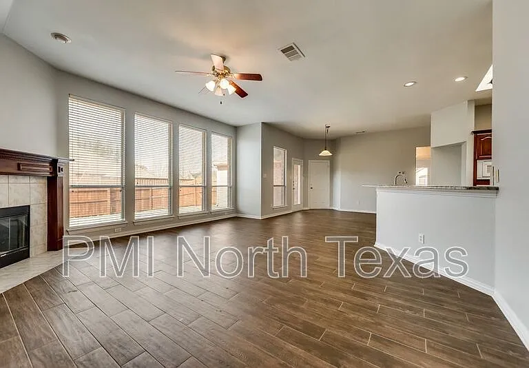 4911 Lakeland Dr — Photo 10