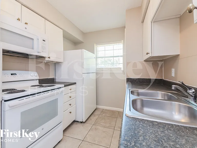 1600 Judy Dr — Photo 8