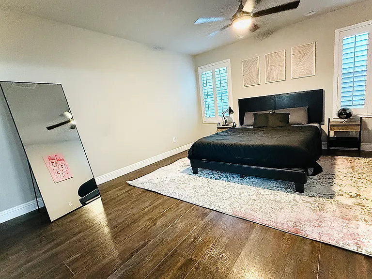 3rd Floor Master: Brand new queen-sized bed with memory foam mattress. Full length mirror. SmartTV.
Overlooking the master bathroom & walk-in closet.