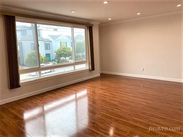 1st image of 2134 33rd Ave