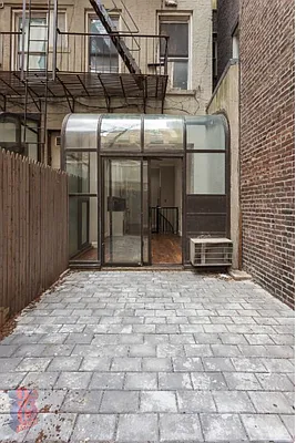 Rented by REAL New York | media 11