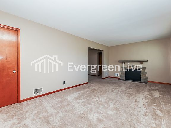 3rd image of 3826 E 4th St