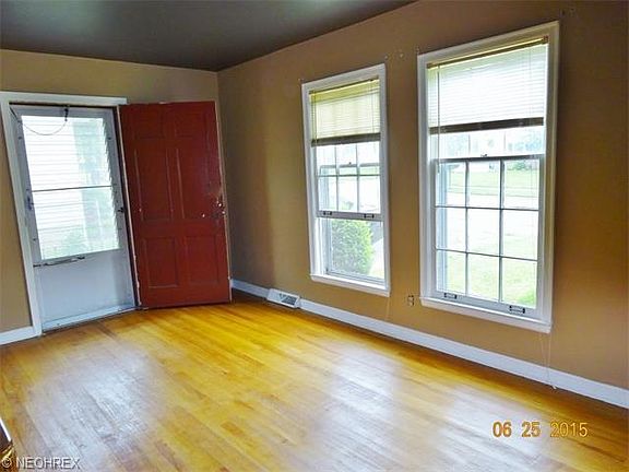 5th image of 2538 24th St