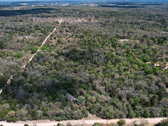 4th image of 404 County Road 374