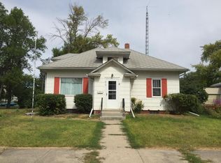 313 W Johnson Ave, Warren, MN 56762