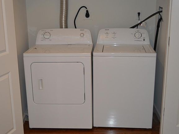 2nd image of 1944 N Gratz St APT C