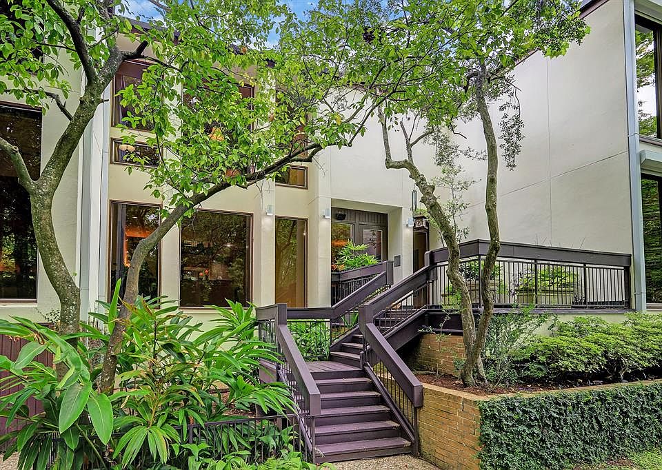 1st image of 45 Briar Hollow Ln APT 11