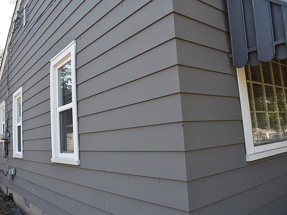 2nd image of 2025 Winton St