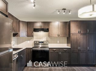 17230 9a Ave SW UNIT 1, Edmonton, AB
