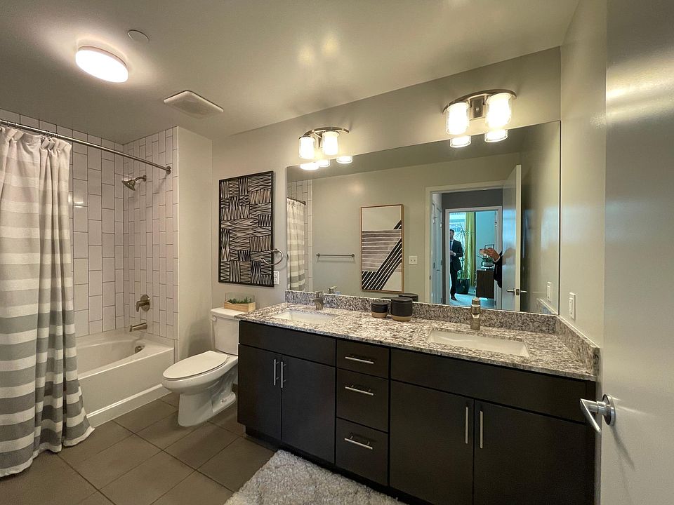1st image of 1801 Curtis St #2112