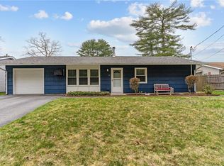 25 Town Farm Rd, Coventry, RI 02816