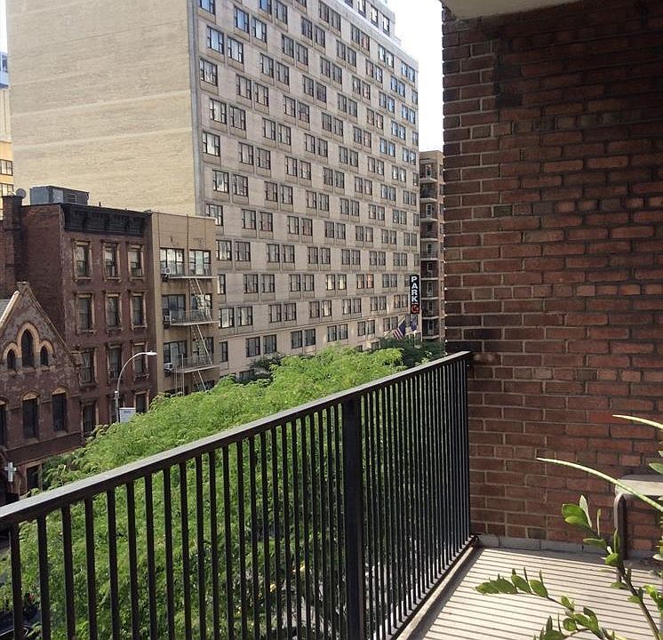 1st image of 413 W 57th St #4B
