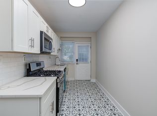 1319 McCausland Ave #9, Saint Louis, MO 63117