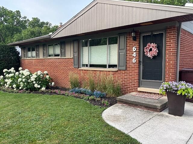 1st image of 646 Dellwood Dr
