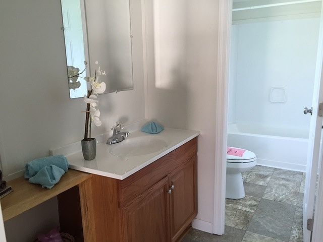 2nd image of 6396 Murphy Dr