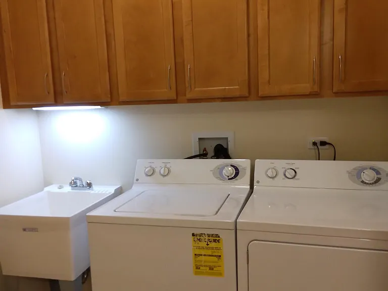 5761 W Higgins Ave #2D — Photo 16