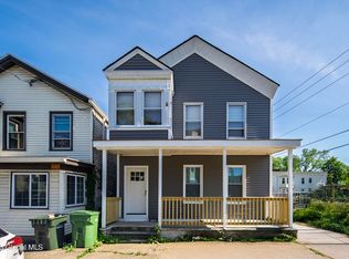 46 White St, Cohoes, NY 12047