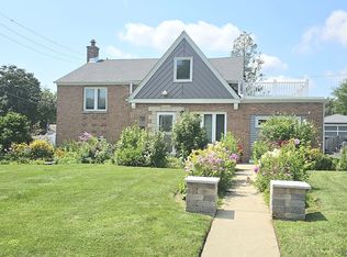 944 S Ardmore Ave, Villa Park, IL 60181