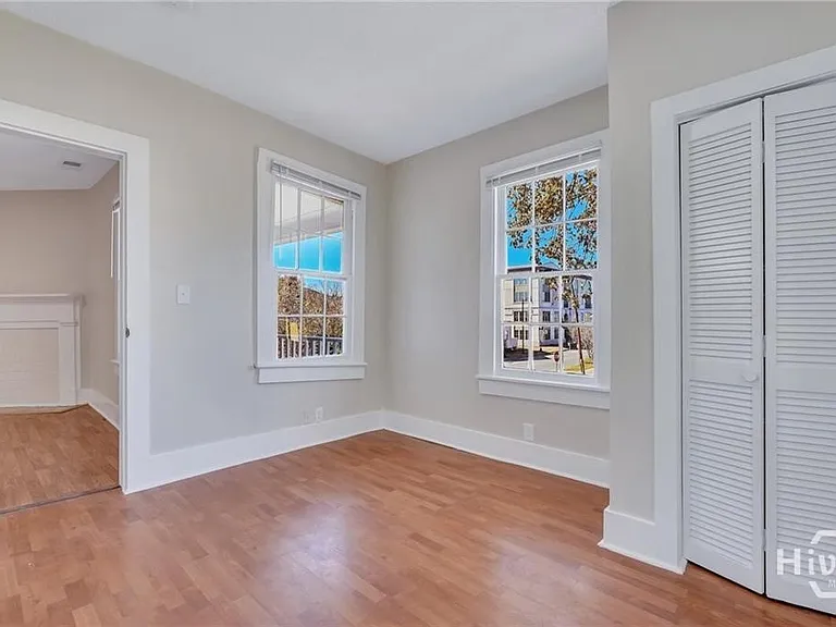 218 W Anderson St #UPPER — Photo 19