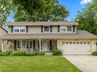 6S110 Carlyle Ct, Naperville, IL