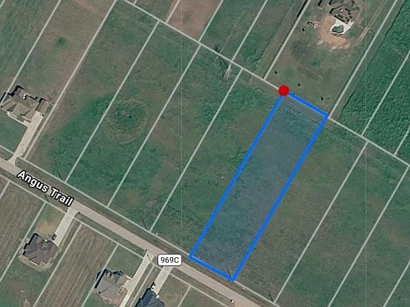 4th image of 466 Angus Trl