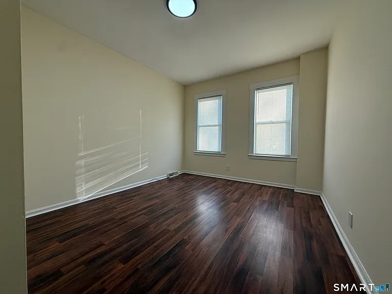 51 Gilbert St #1 — Photo 8