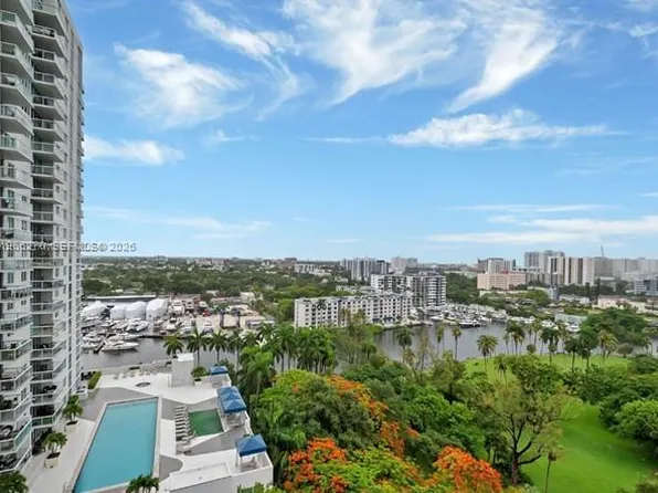 1871 NW South River Dr Unit 1606, Miami, FL 33125