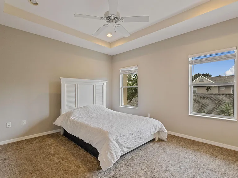 5650 Simonton St — Photo 27