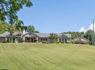 5607 Blevins Gap Rd, Louisville, KY 40272