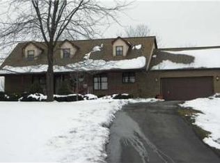 9363 Hill Rd NW, Pickerington, OH 43147