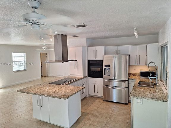 3rd image of 1756 NE 38th St