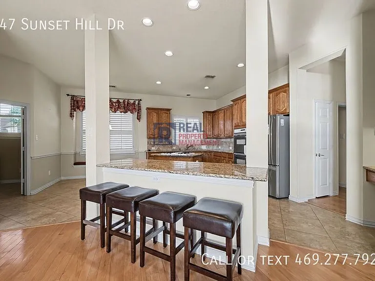 947 Sunset Hill Dr — Photo 11