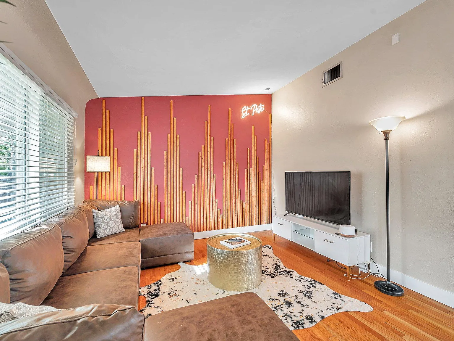 5637 Central Ave — Photo 3