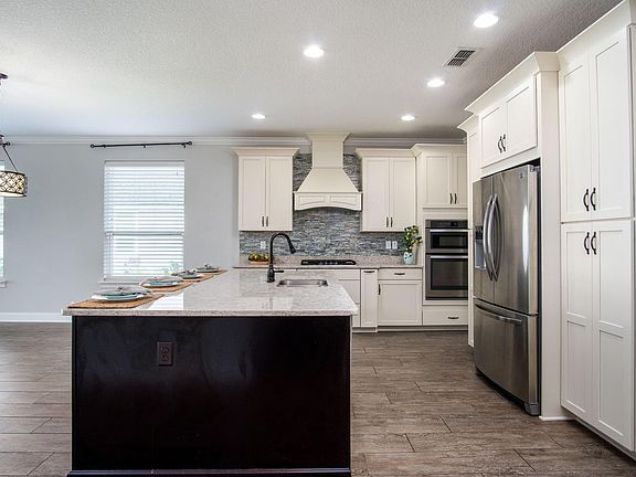 5th image of 280 Tavernier Dr