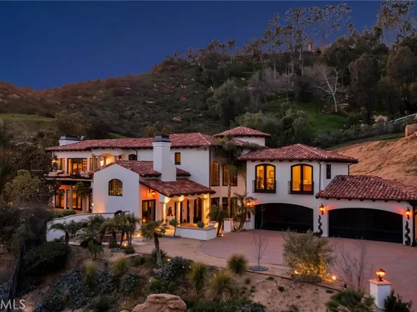 31 Buckskin Rd, Bell Canyon, CA 91307