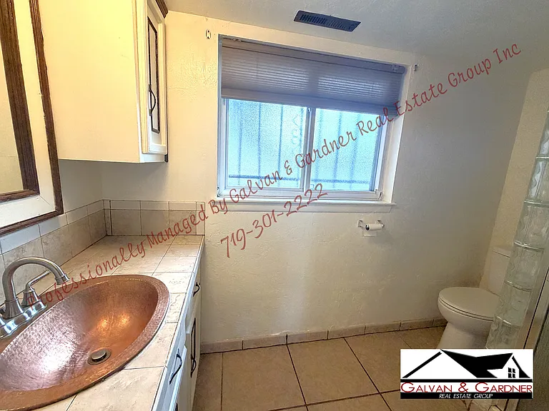 1435 Coronado Dr — Photo 10