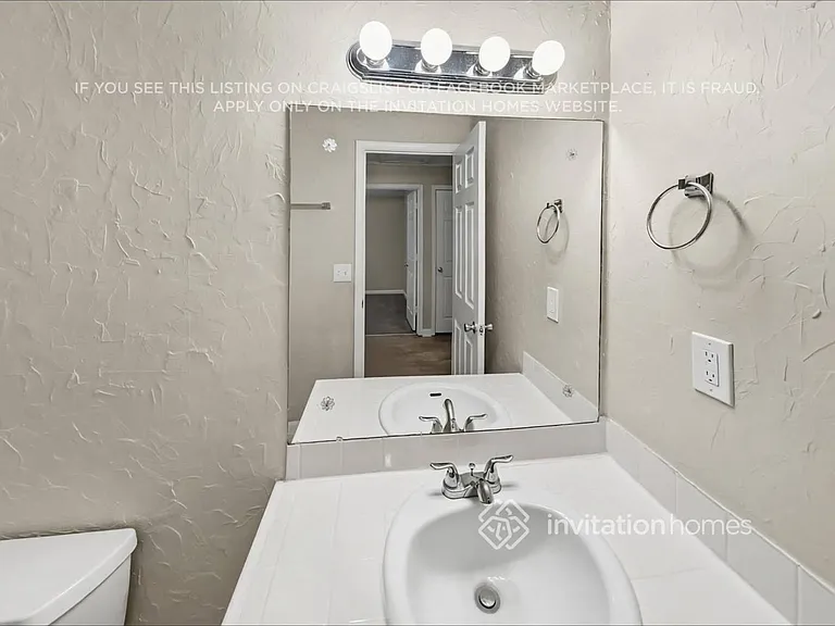 216 S Sequoya Dr — Photo 16