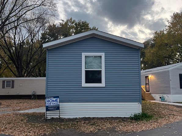 16962 Kenrick Ave TRAILER 9, Lakeville, MN 55044