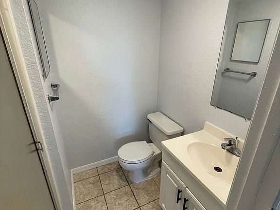3rd image of 1036 S Buena Vista Dr #10847817